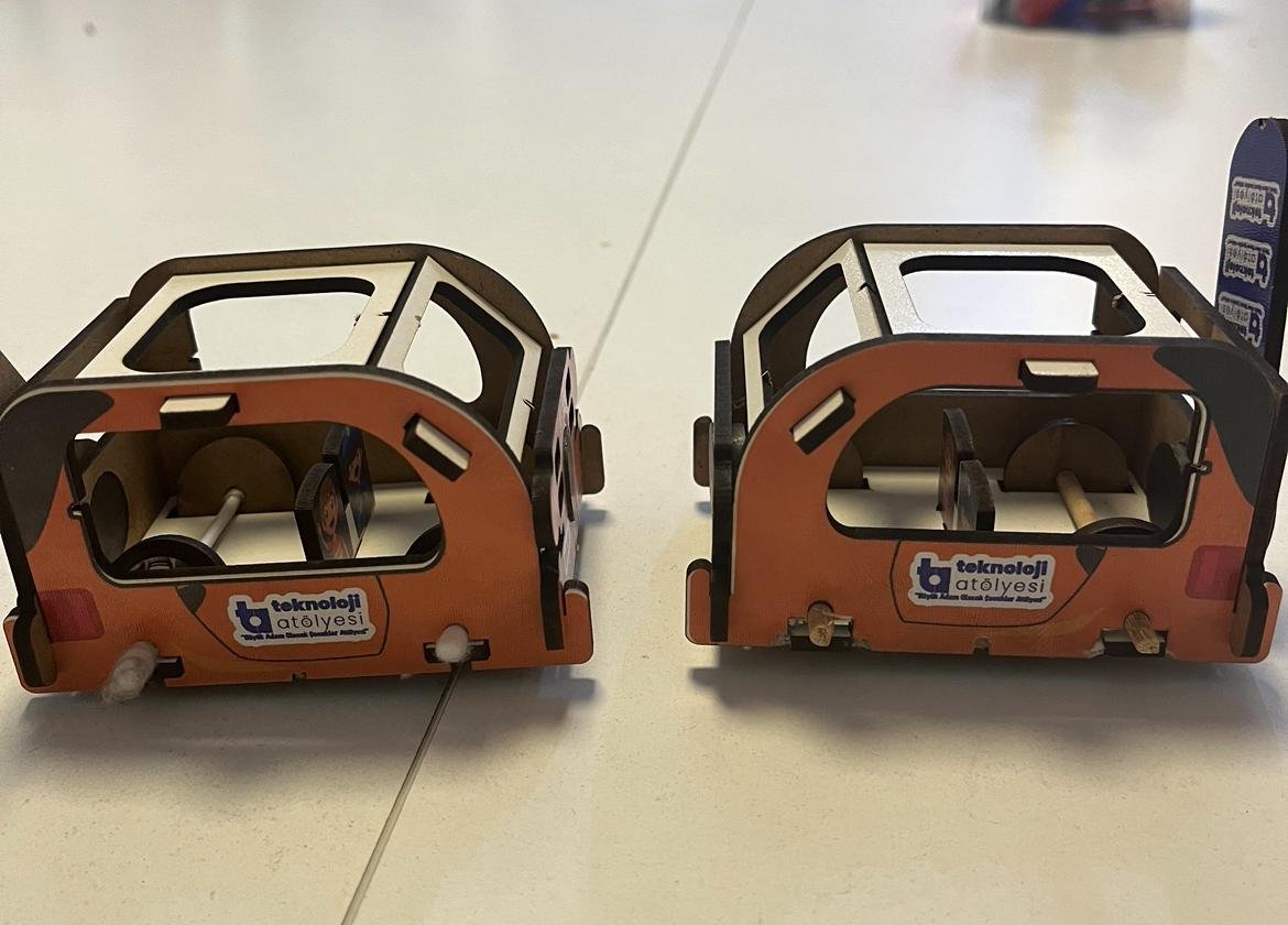 mıknatıslı araba1